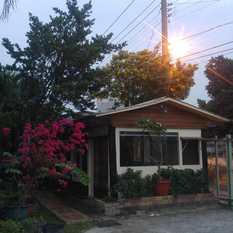 Song Youf Hostel Zhongpu Екстер'єр фото